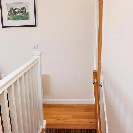 Nyaraló Tuksumduin *